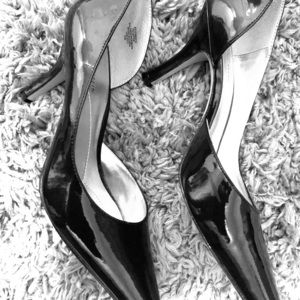 Anne Klein dress pump